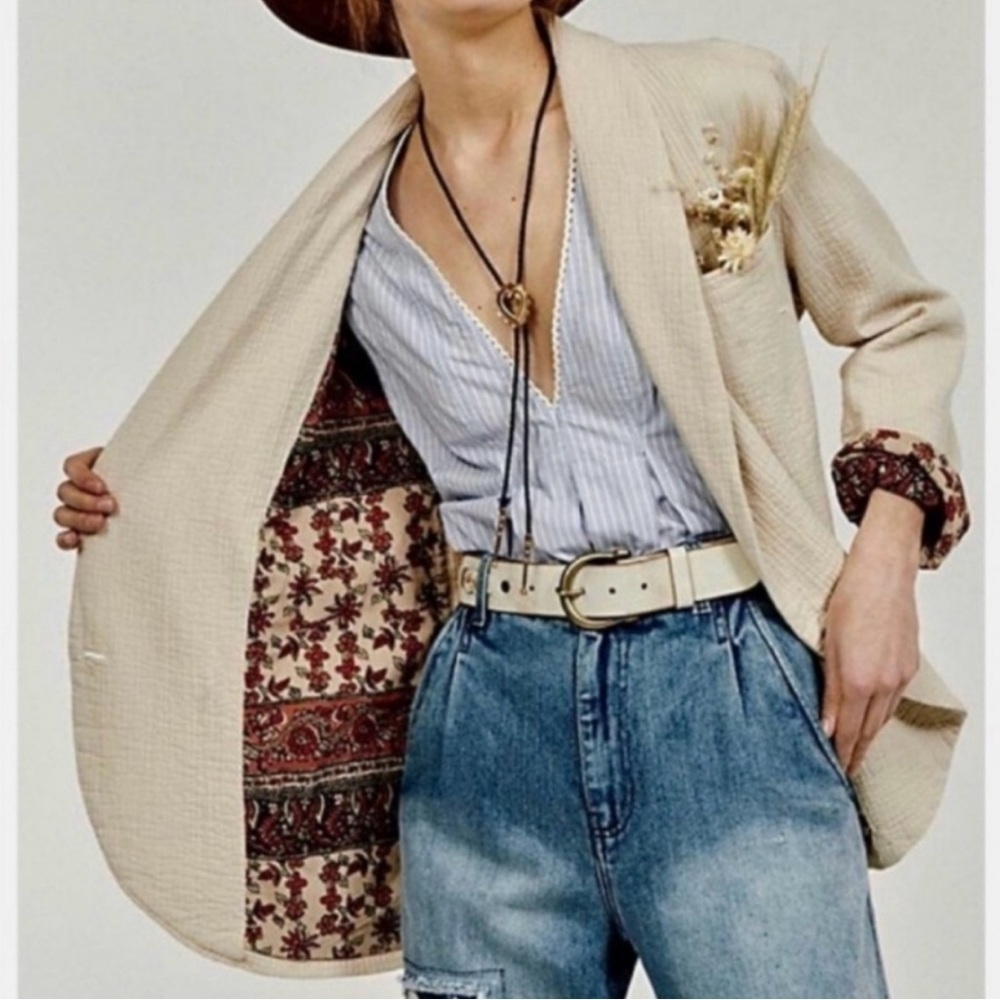 Free People Rowan Cotton Blazer in Ecru - Picture 6 of 14
